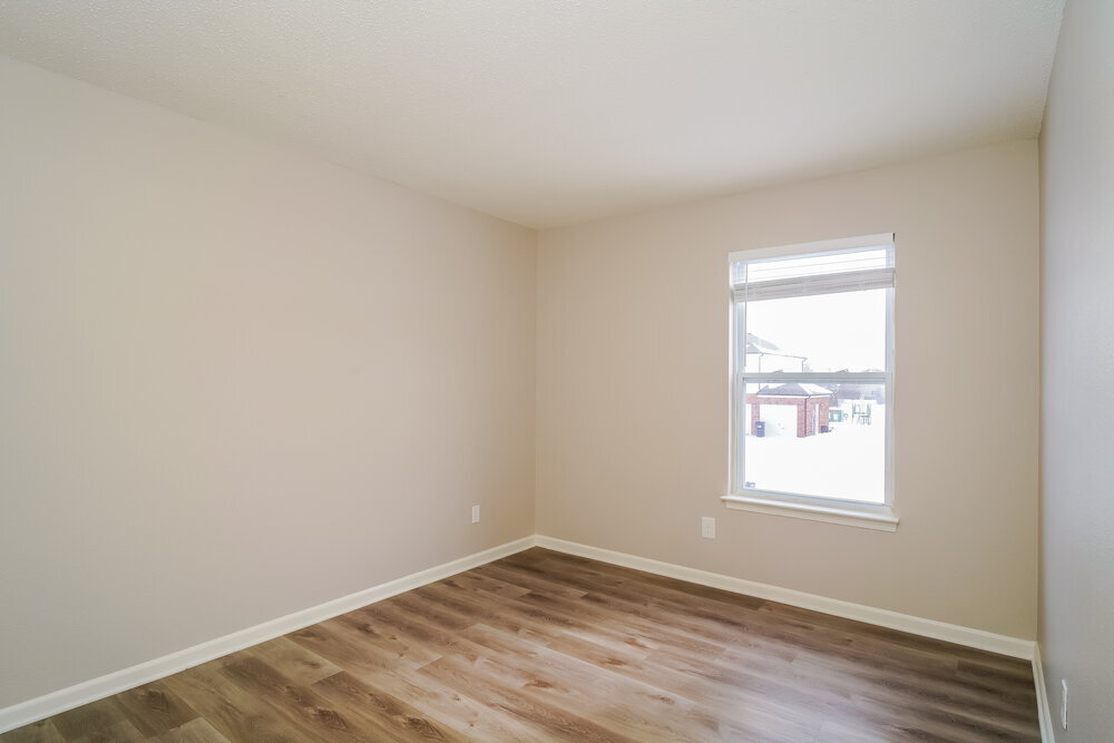 Building Photo - 9058 Bayview Cir