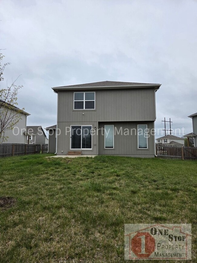 Building Photo - Beautiful 4 Bedroom 4 Bathroom in Belton!