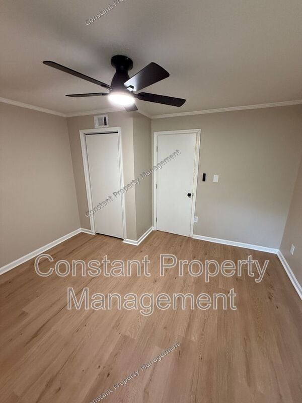 Building Photo - 4221 Ayers Rd