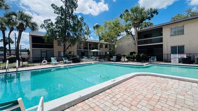 Building Photo - 5508 Pokeweed Ct