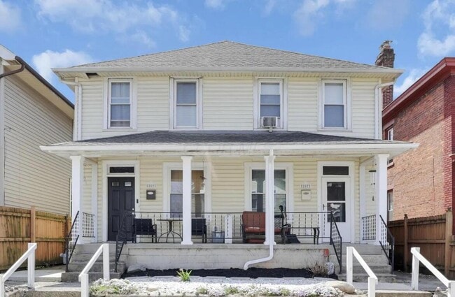 Building Photo - 287 E Woodrow Ave