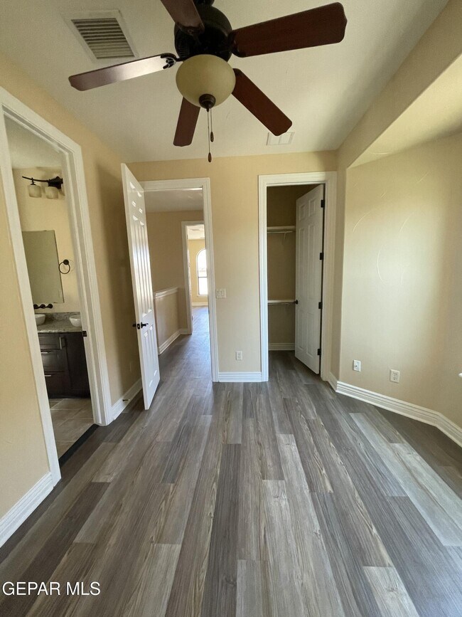 Building Photo - 12273 Costa Brava Pl