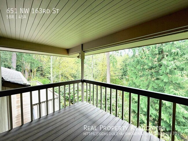 Building Photo - 651 NW 163rd St