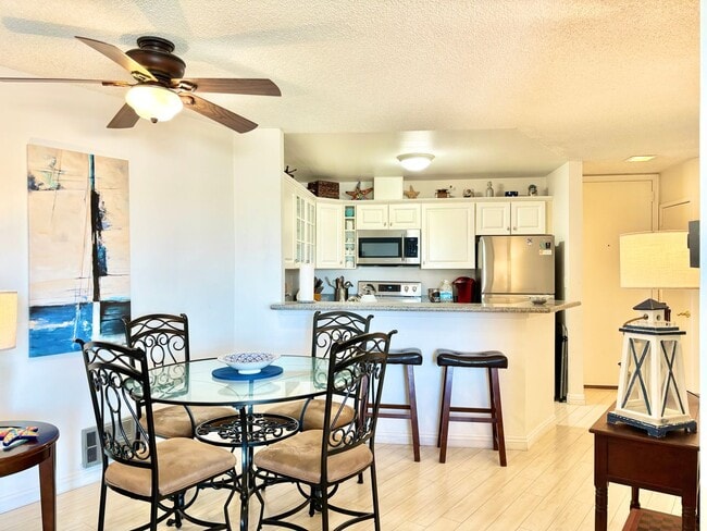 Building Photo - 3101 P312 | Marina Monthly Rental | Monthl...