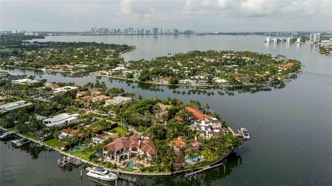 Building Photo - 6770 Indian Creek Dr