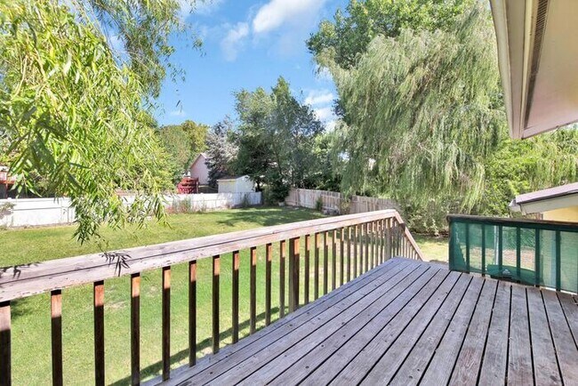 Building Photo - Spacious 5-Bedroom Home in Paradise Hills – North Grand Junction