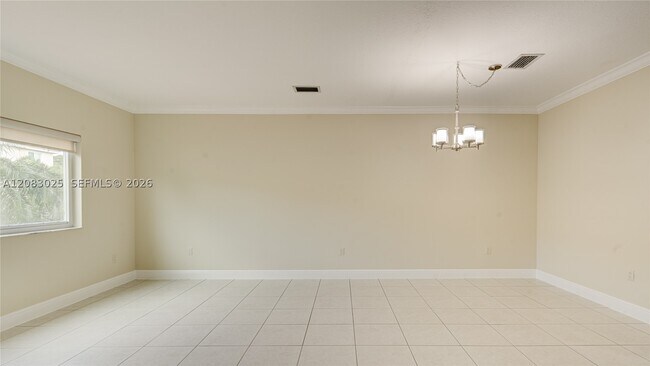 Building Photo - 14337 SW 135th Ave