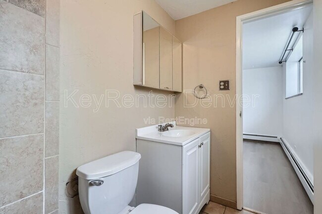 Building Photo - 65 N Clarkson St