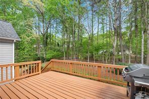 Building Photo - 6070 Poplar Spring Dr