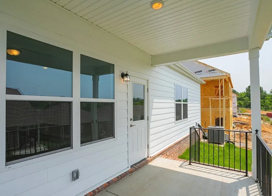 Building Photo - 3707 Clementine Ln