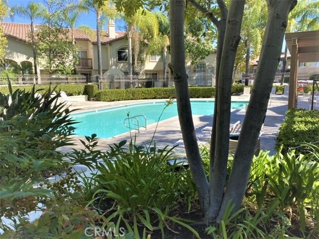 Building Photo - 105 Tierra Plano