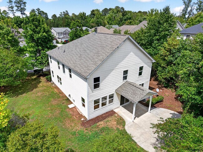 Building Photo - 4007 Jockey Club Circle