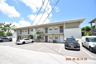 Building Photo - 304 Danube Ave