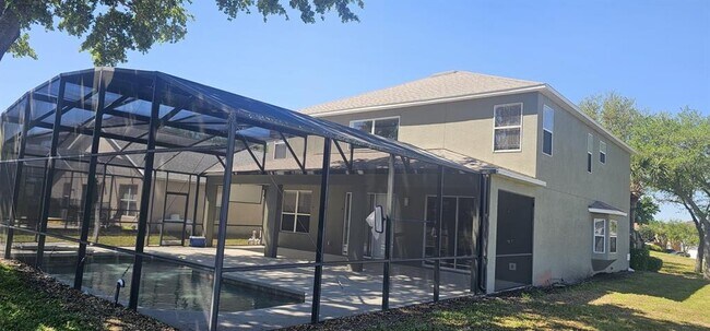 Building Photo - 8500 Palm Harbor Dr