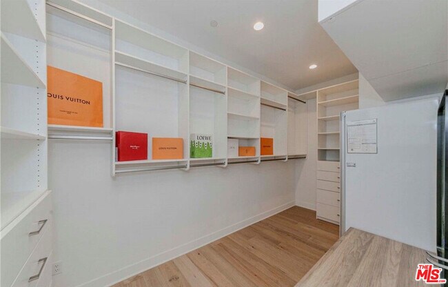 Building Photo - 20537 Overlook Ct