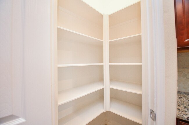 Building Photo - 26715 Mandrake Falls Ct