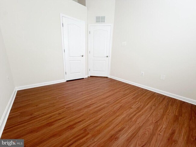 Building Photo - 23008 Meadow Mist Rd