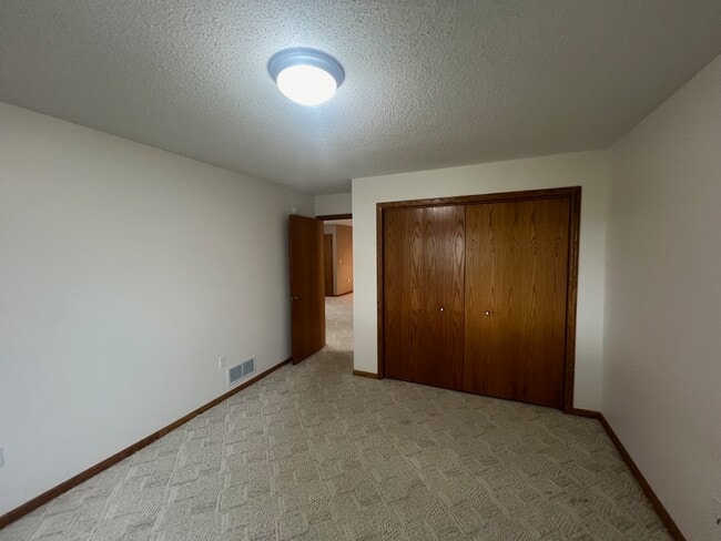 Building Photo - 4702 Curran Ct
