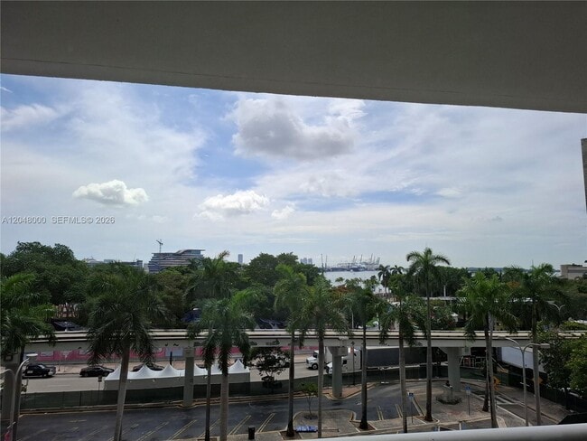 Building Photo - 50 Biscayne Blvd