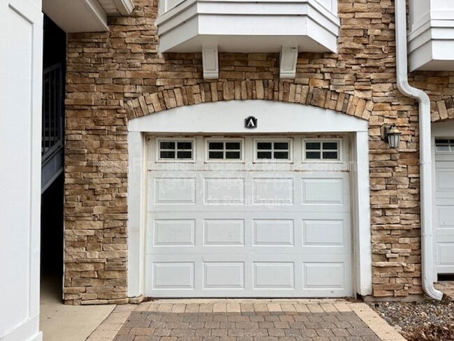 Building Photo - 8550 Touchton Rd