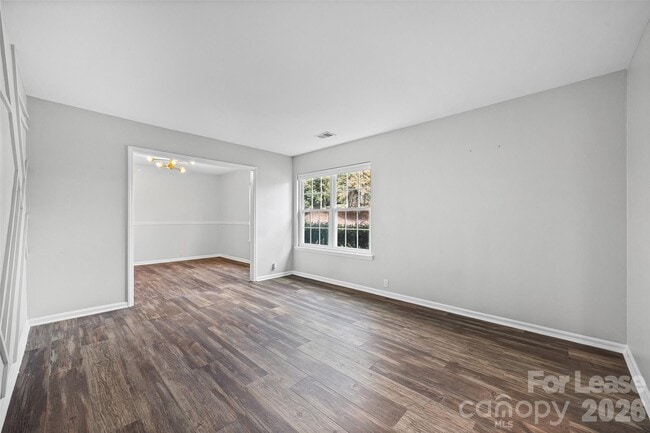 Building Photo - 11501 Winding Way Rd