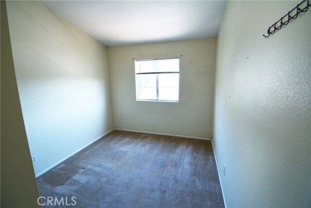 Building Photo - 7386 Greenhaven Ave