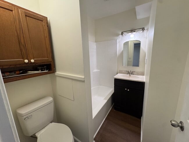 Building Photo - 3702 S Boots St