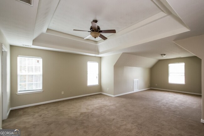 Building Photo - 370 Timberlake Terrace