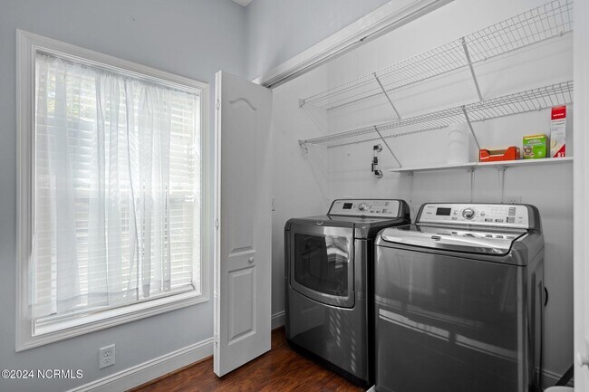 Building Photo - 119 Covil Ave