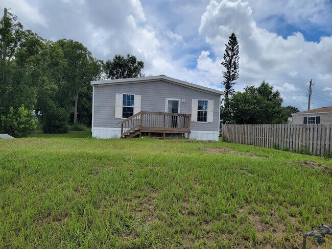 Building Photo - 4780 Duncan Rd