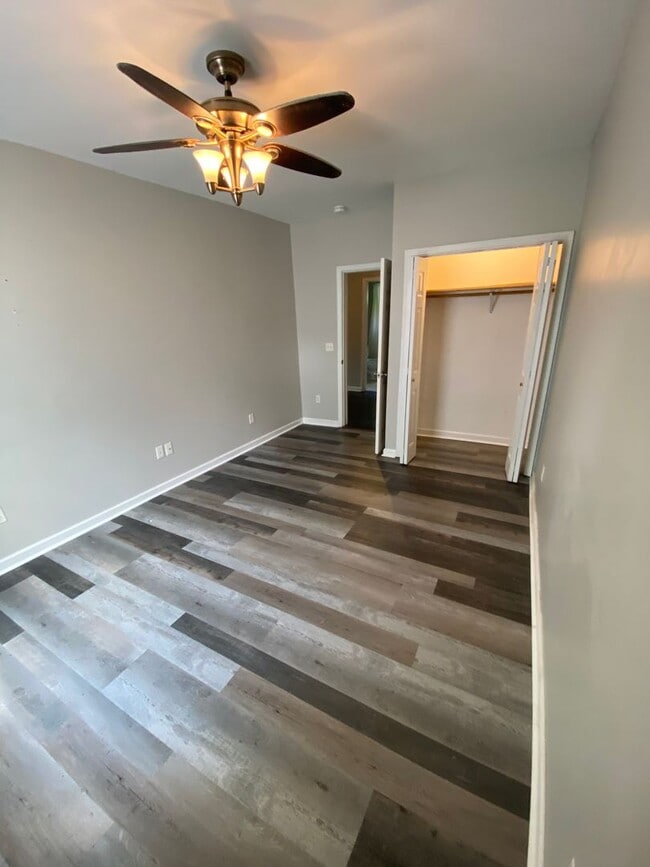 Building Photo - 3 bed 2 bath House in Germantown