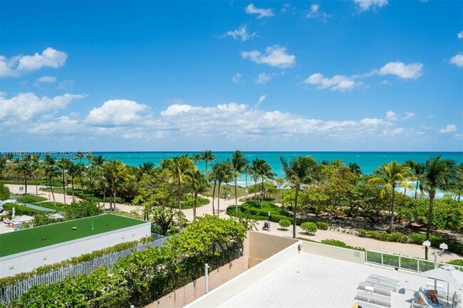 Building Photo - 10185 Collins Ave