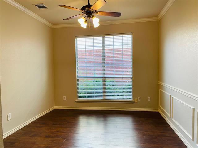 Building Photo - 5929 Desperado Dr