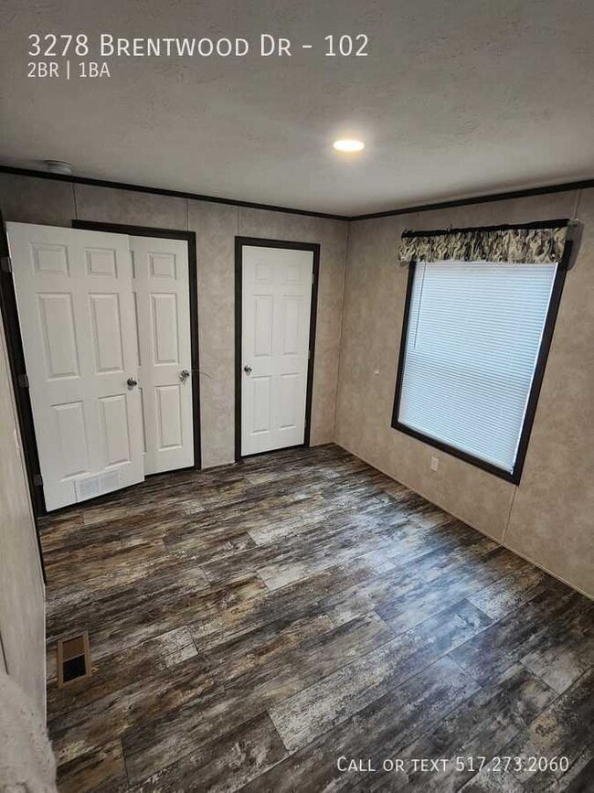 Building Photo - 3278 Brentwood Dr