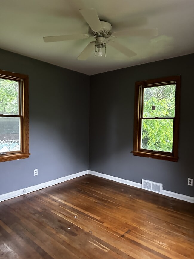 Building Photo - 3662 Monaca Ave
