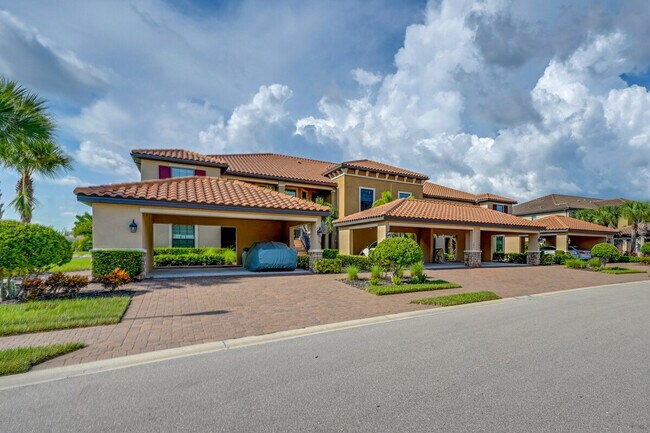 Building Photo - 9413 Terresina Dr