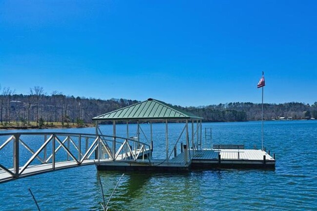 Building Photo - Smith Lake, 2 Bedroom, 2 bath