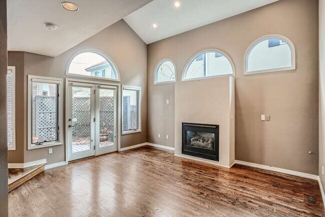 Building Photo - Beautiful Cherry Creek Home- Great Location! Low maintenance yard! Flexible Move In Date