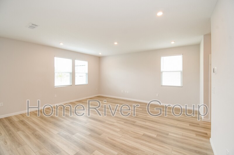 Building Photo - 36 Brazil Nut Cir