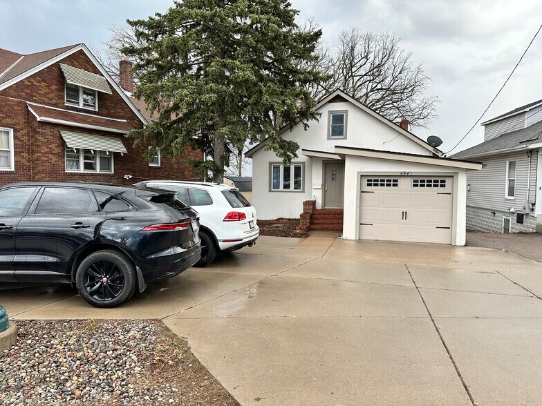 Building Photo - 4542 Hwy 61 N