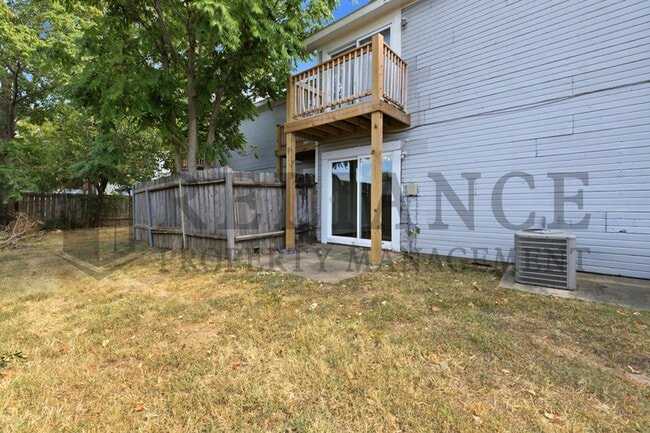 Building Photo - 7206 W Douglas Ave