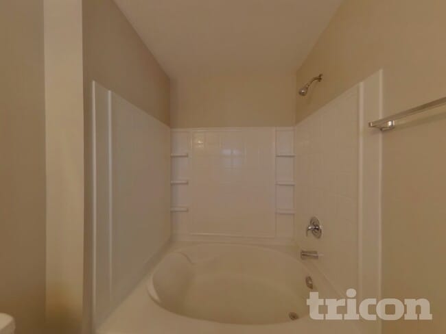 Building Photo - 318 Cavalier Ln