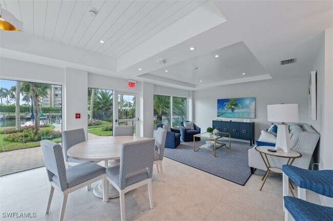 Building Photo - 2170 Gulf Shore Blvd N