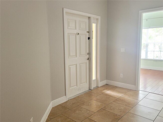 Building Photo - 20722 Great Laurel Ave