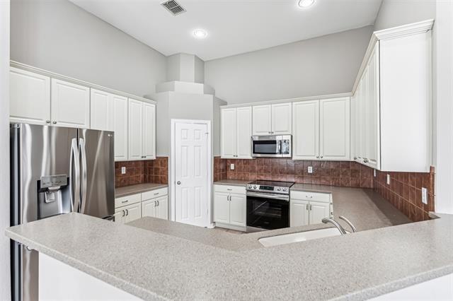 Building Photo - 1848 Sandpiper Ln