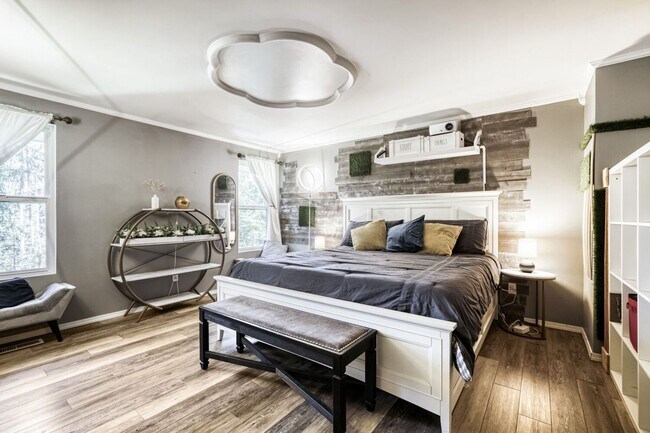 Building Photo - 3bd/1.75ba Issaquah Home