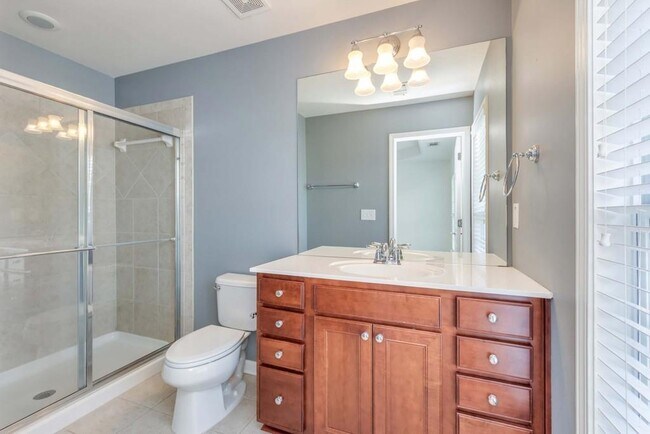 Building Photo - 2345 Limehurst Dr