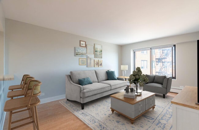 Building Photo - 855 Hinman Ave