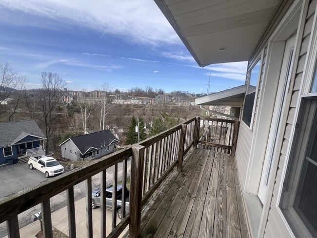 Building Photo - 1460 Bergamont St