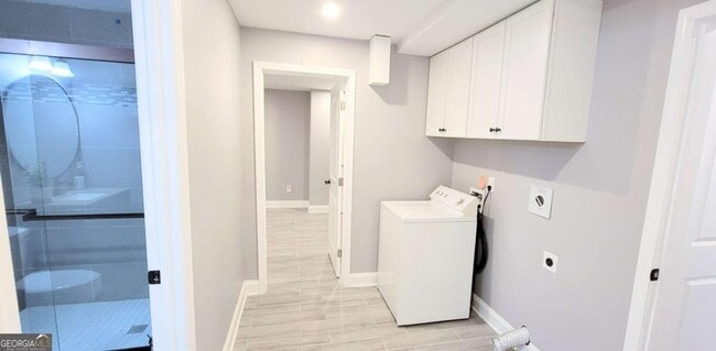 Building Photo - 3595 Greenside Ct
